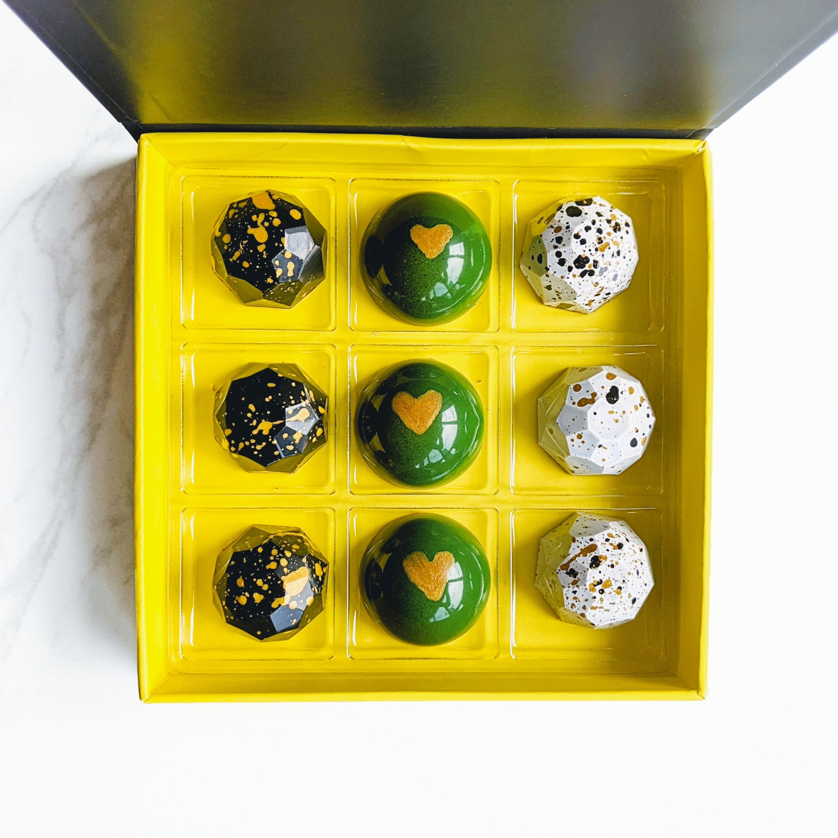 The Classic – Rhea Artisan Chocolate